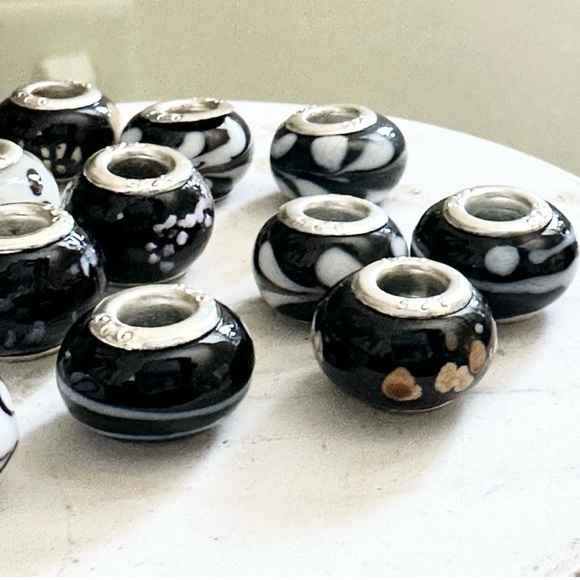 Black White Glass Bead Charms Sterling Silver Set of 13 - Picture 6 of 6